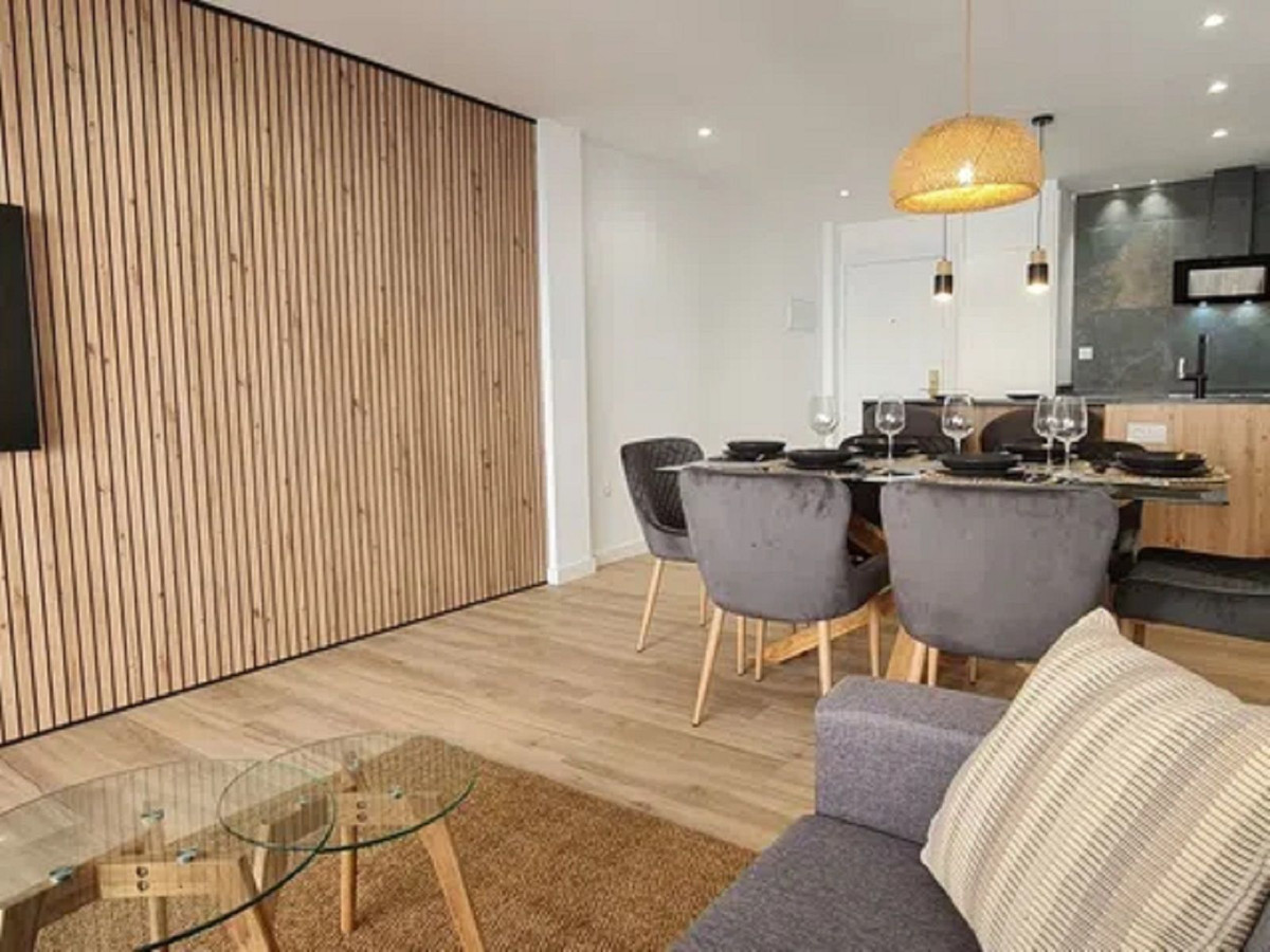 Appartement te koop in Los Boliches | 2 slaapkamers H5116414