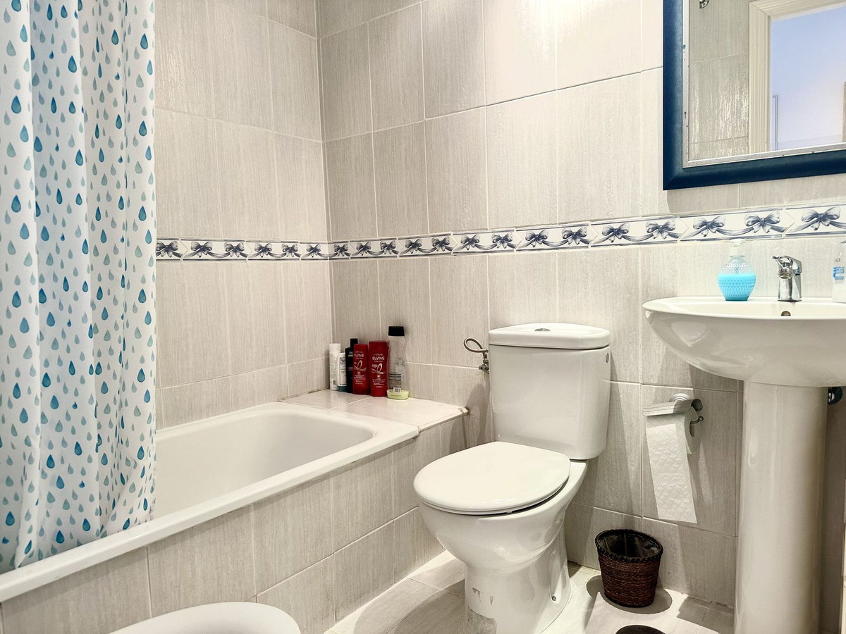 Appartement te koop in Los Boliches | 3 slaapkamers H5128984