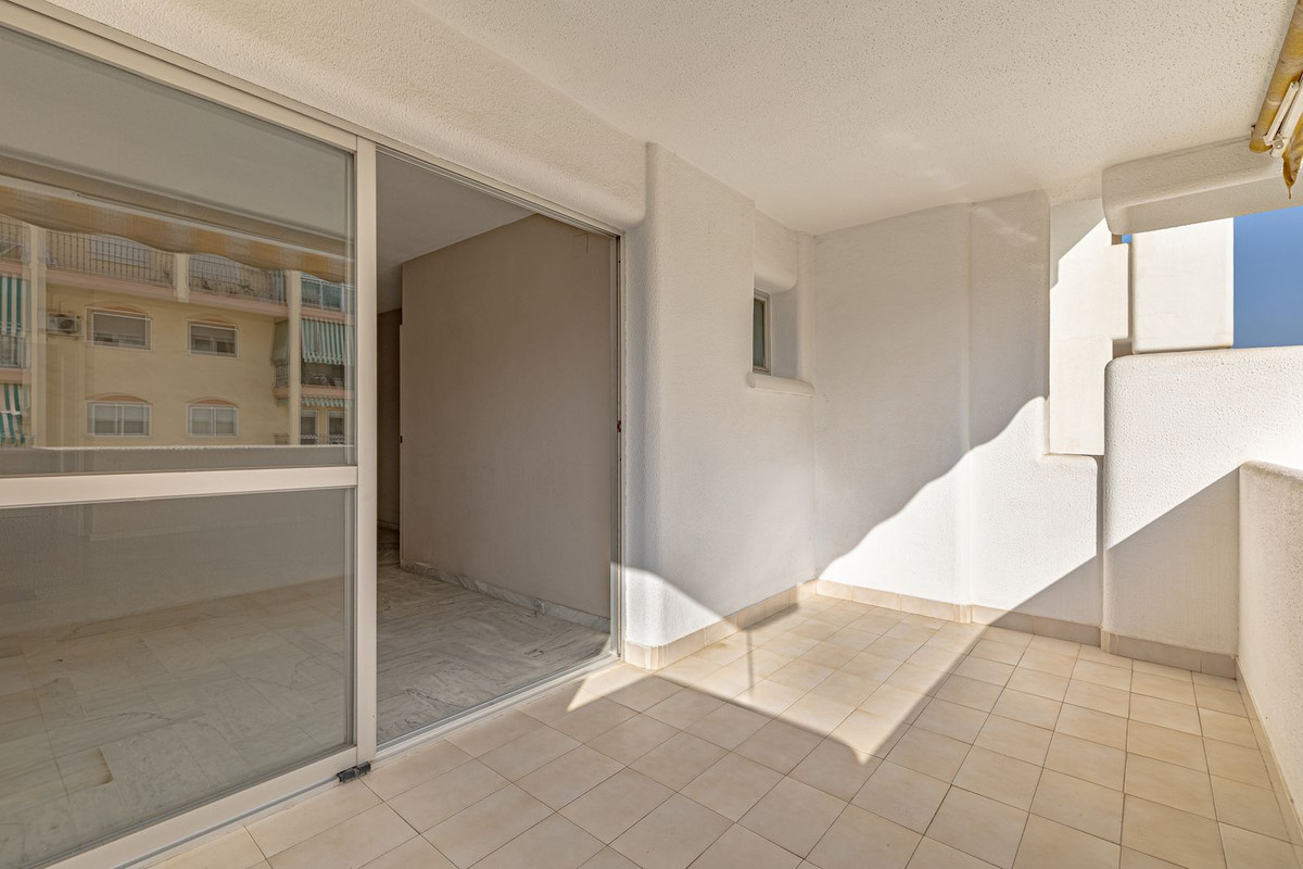 Appartement te koop in Los Boliches | 2 slaapkamers H5131618
