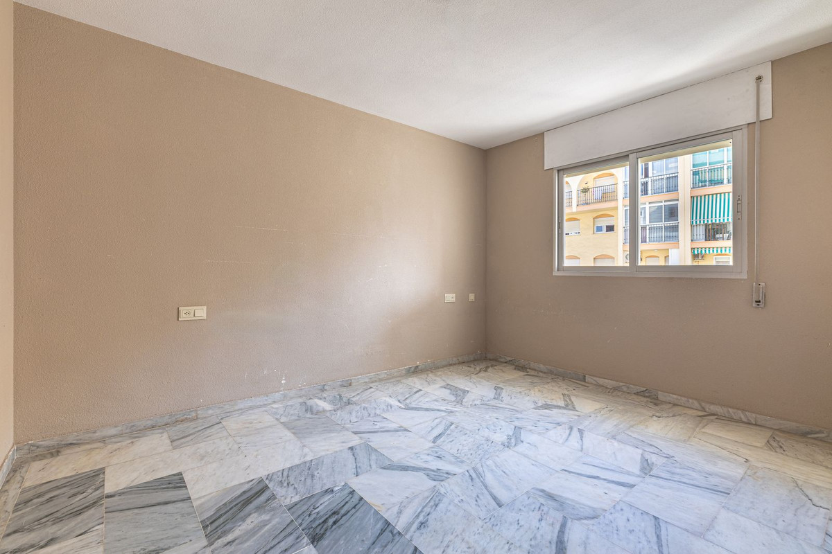 Appartement te koop in Los Boliches | 2 slaapkamers H5131618