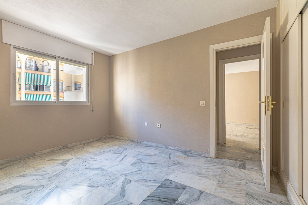 Appartement te koop in Los Boliches | 2 slaapkamers H5131618