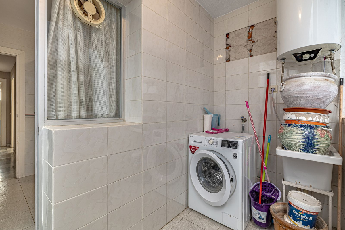 Appartement te koop in Los Boliches | 2 slaapkamers H5131618