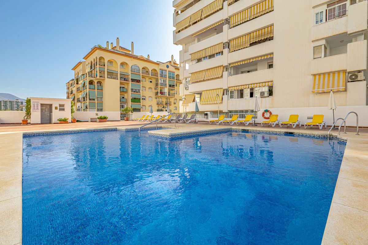 Appartement te koop in Los Boliches | 2 slaapkamers H5131618