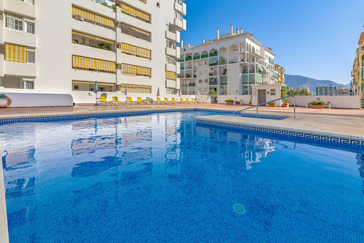 Appartement te koop in Los Boliches | 2 slaapkamers H5131618