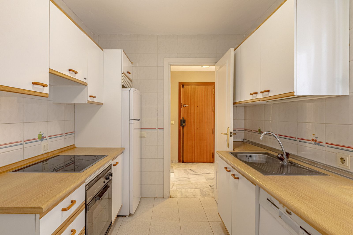 Appartement te koop in Los Boliches | 2 slaapkamers H5131618