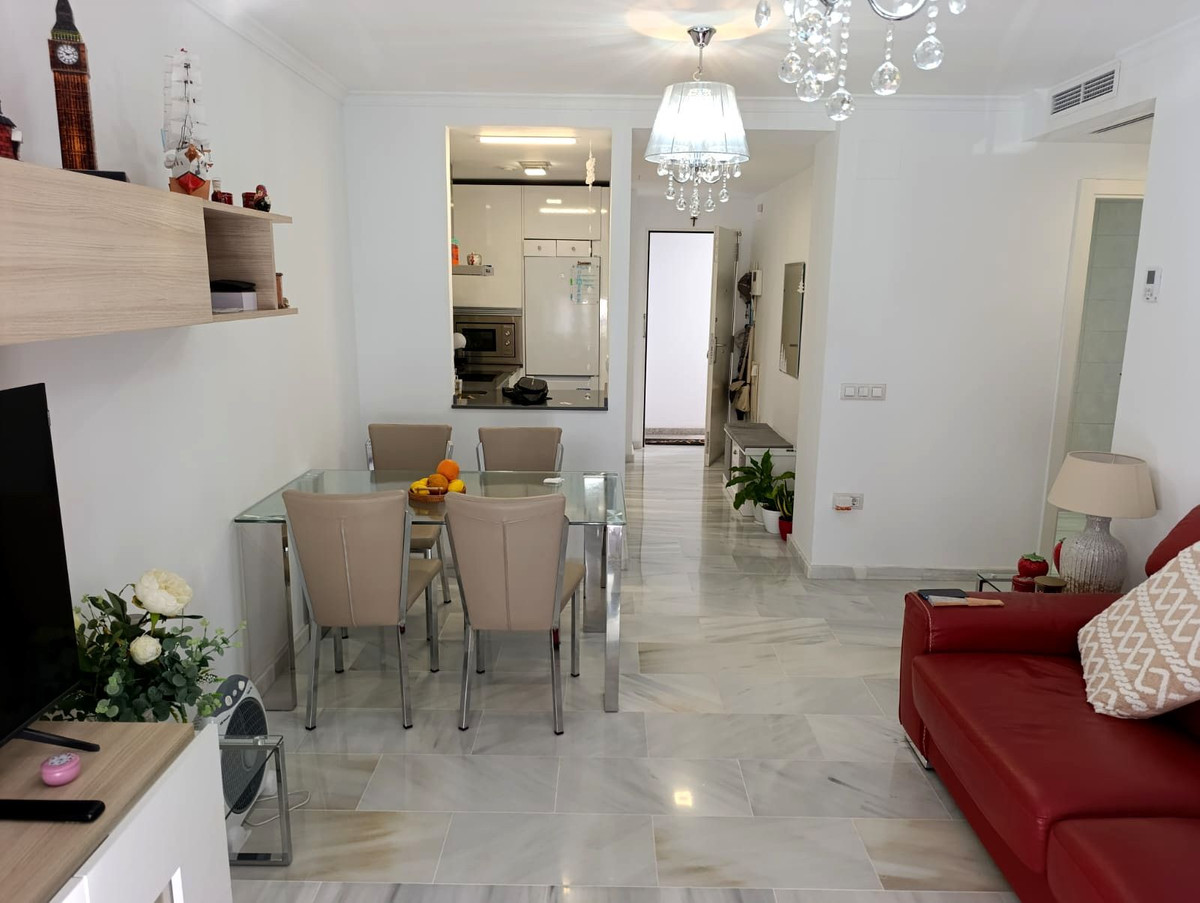 Appartement te koop in Los Boliches | 1 slaapkamers H5147944