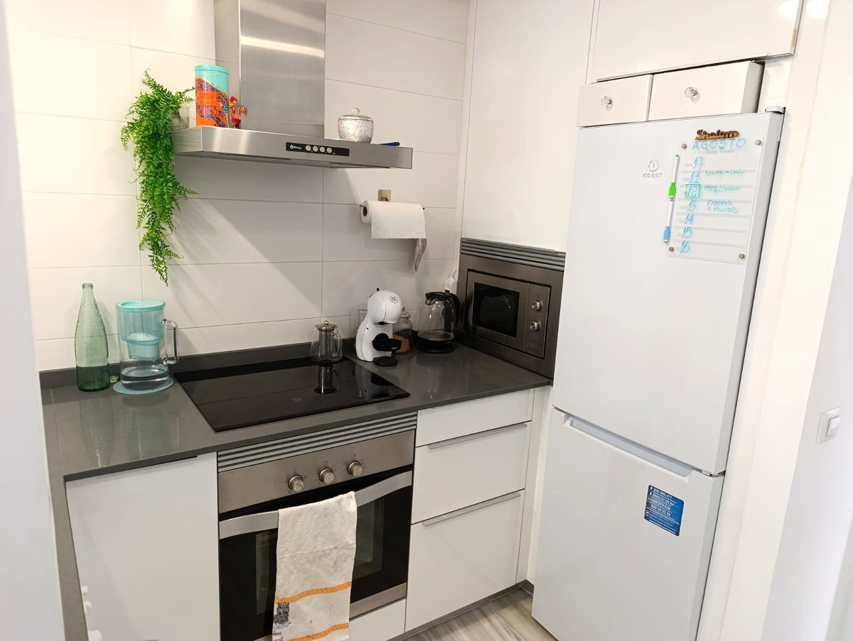 Appartement te koop in Los Boliches | 1 slaapkamers H5147944