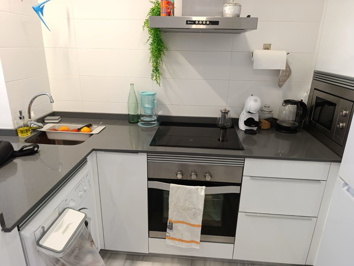 Appartement te koop in Los Boliches | 1 slaapkamers H5147944