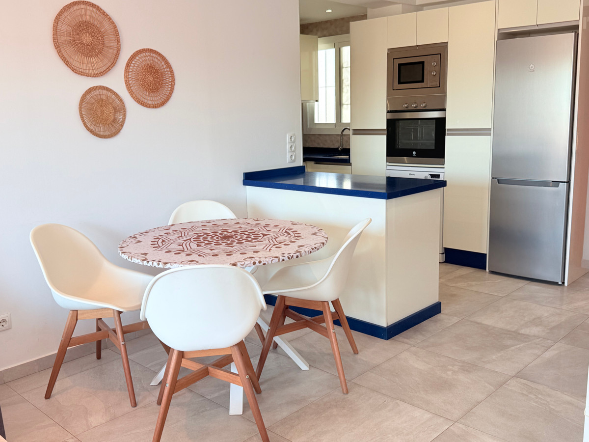 Appartement te koop in Los Boliches | 2 slaapkamers H5159797
