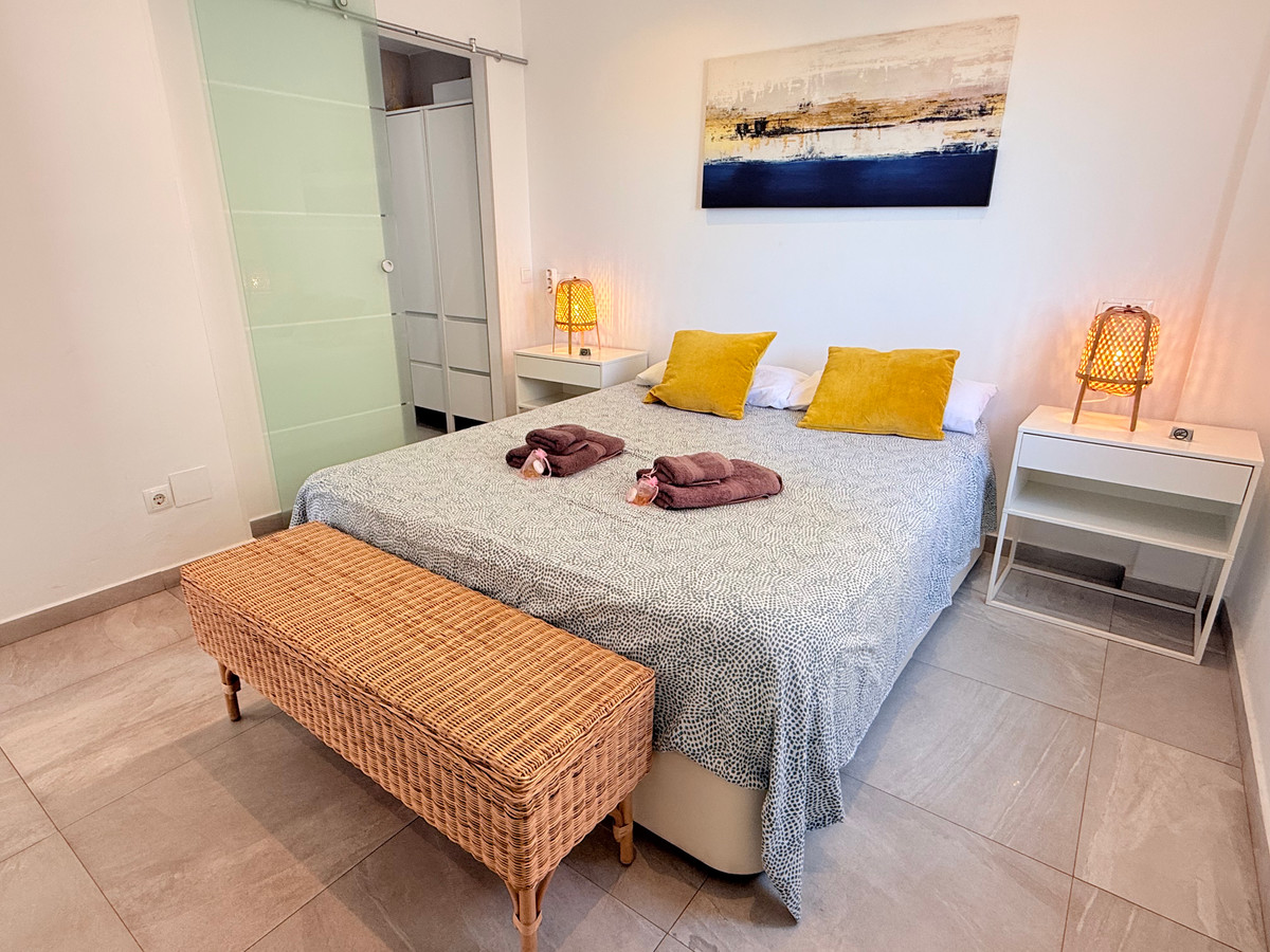 Appartement te koop in Los Boliches | 2 slaapkamers H5159797