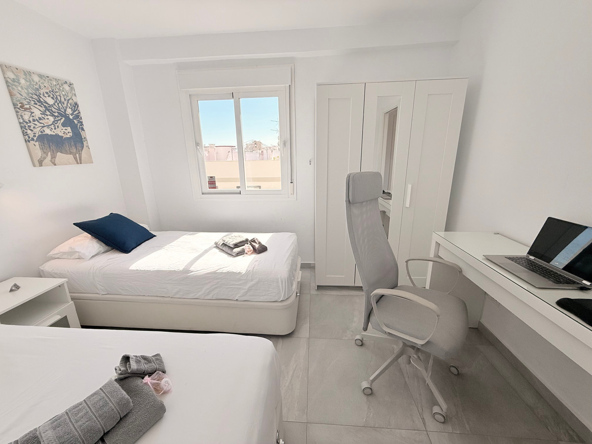 Appartement te koop in Los Boliches | 2 slaapkamers H5159797