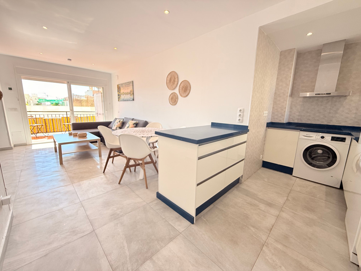 Appartement te koop in Los Boliches | 2 slaapkamers H5159797