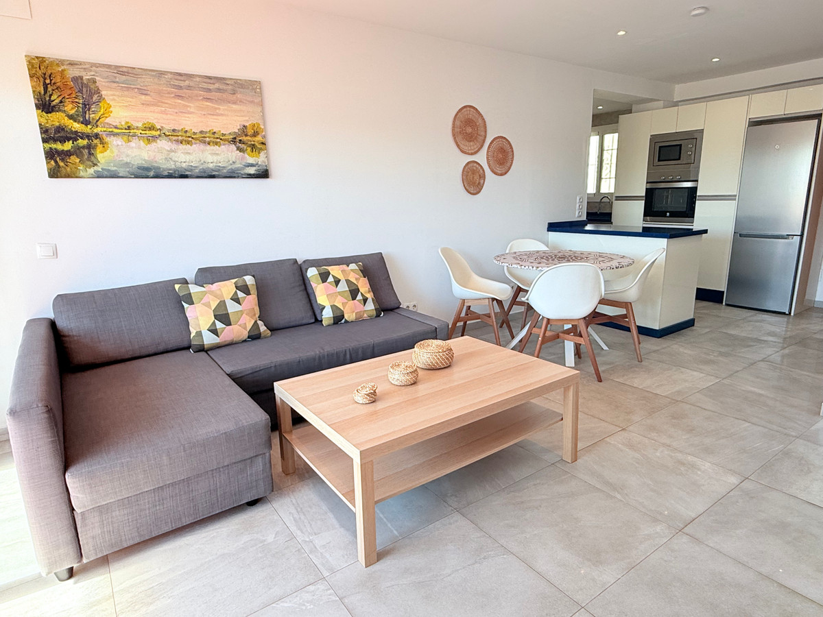 Appartement te koop in Los Boliches | 2 slaapkamers H5159797