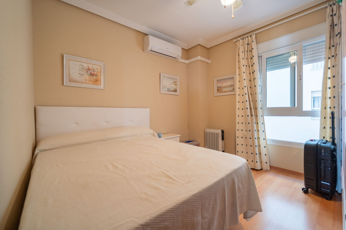 Appartement te koop in Los Boliches | 2 slaapkamers H5218201