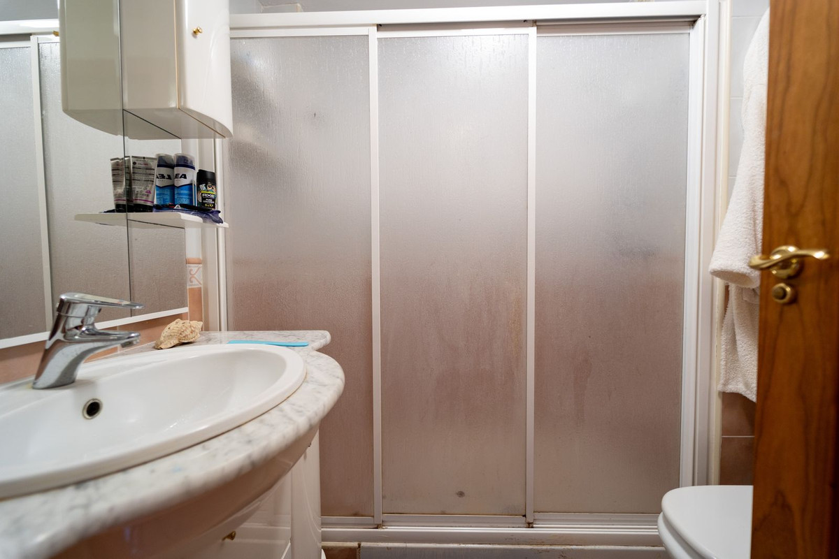 Appartement te koop in Los Boliches | 2 slaapkamers H5218201