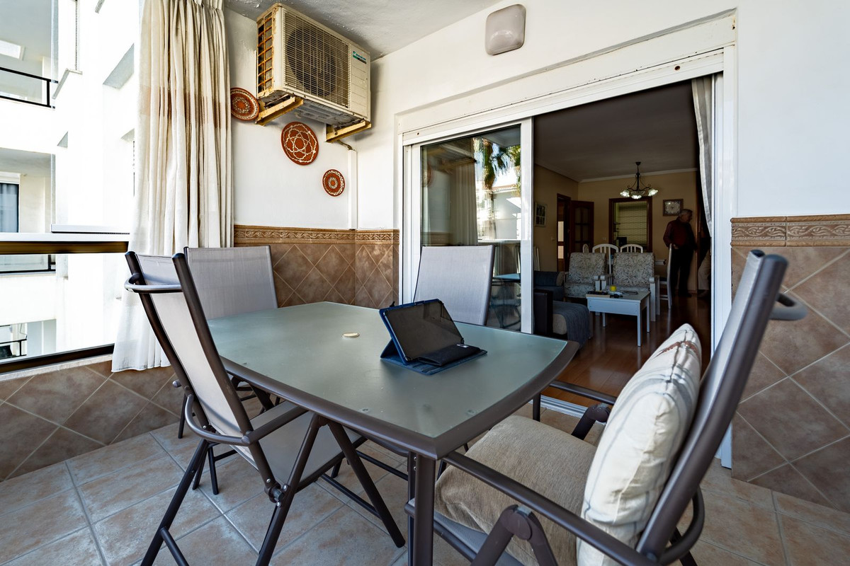 Appartement te koop in Los Boliches | 2 slaapkamers H5218201