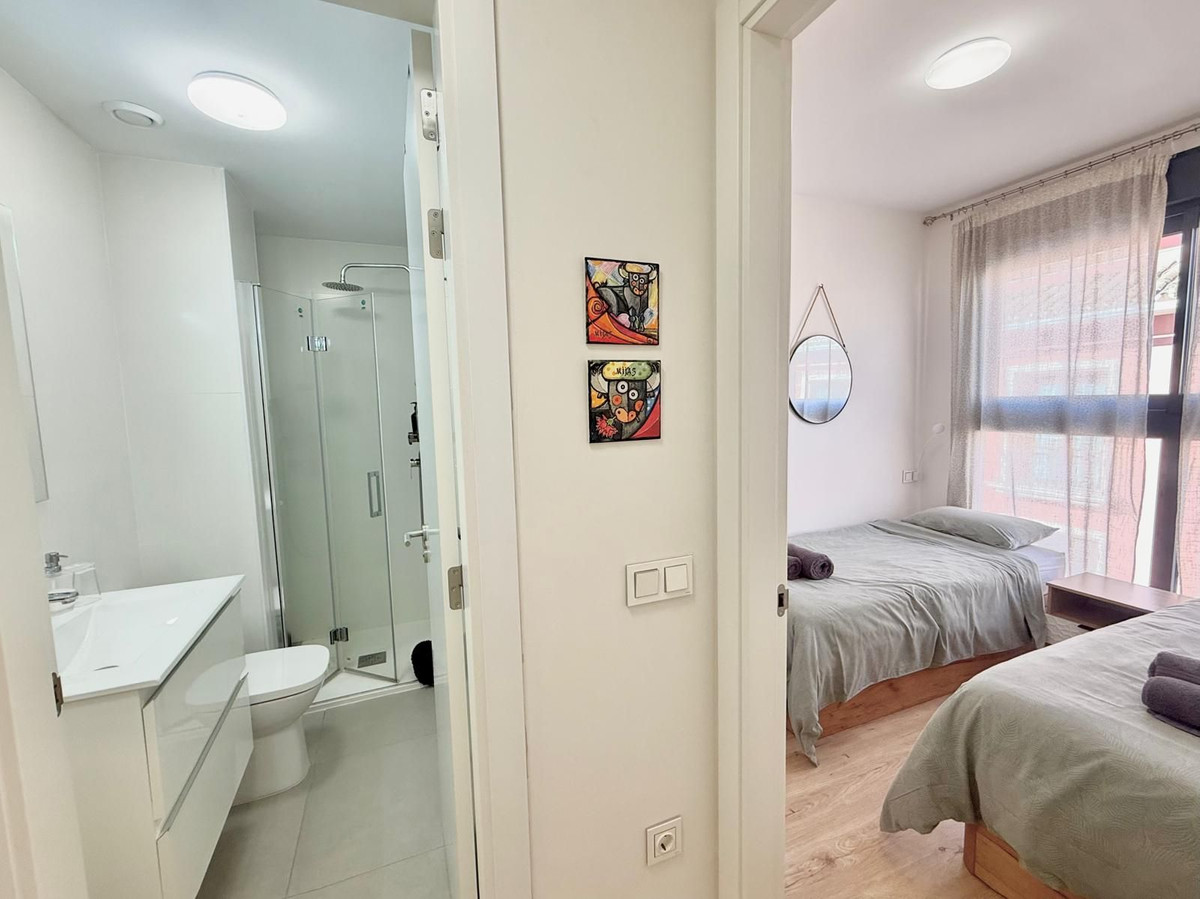 Appartement te koop in Los Boliches | 2 slaapkamers H5257948