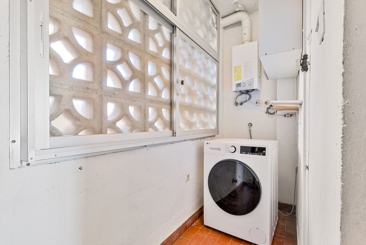 Appartement te koop in Los Boliches | 1 slaapkamers H5289451