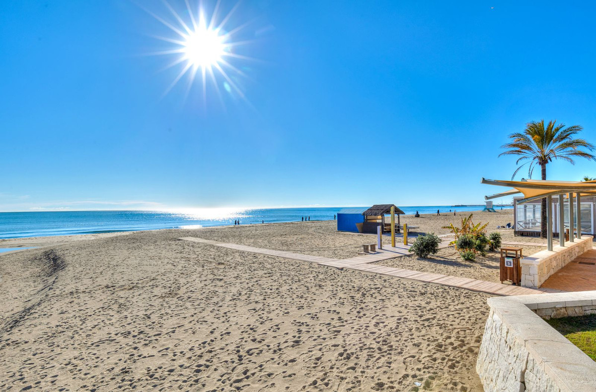 Appartement te koop in Los Boliches | 1 slaapkamers H5289451