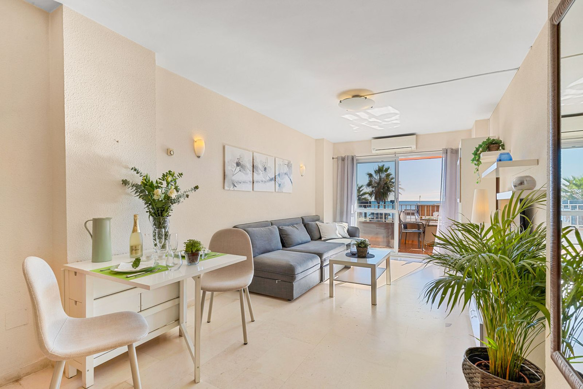 Appartement te koop in Los Boliches | 1 slaapkamers H5289451