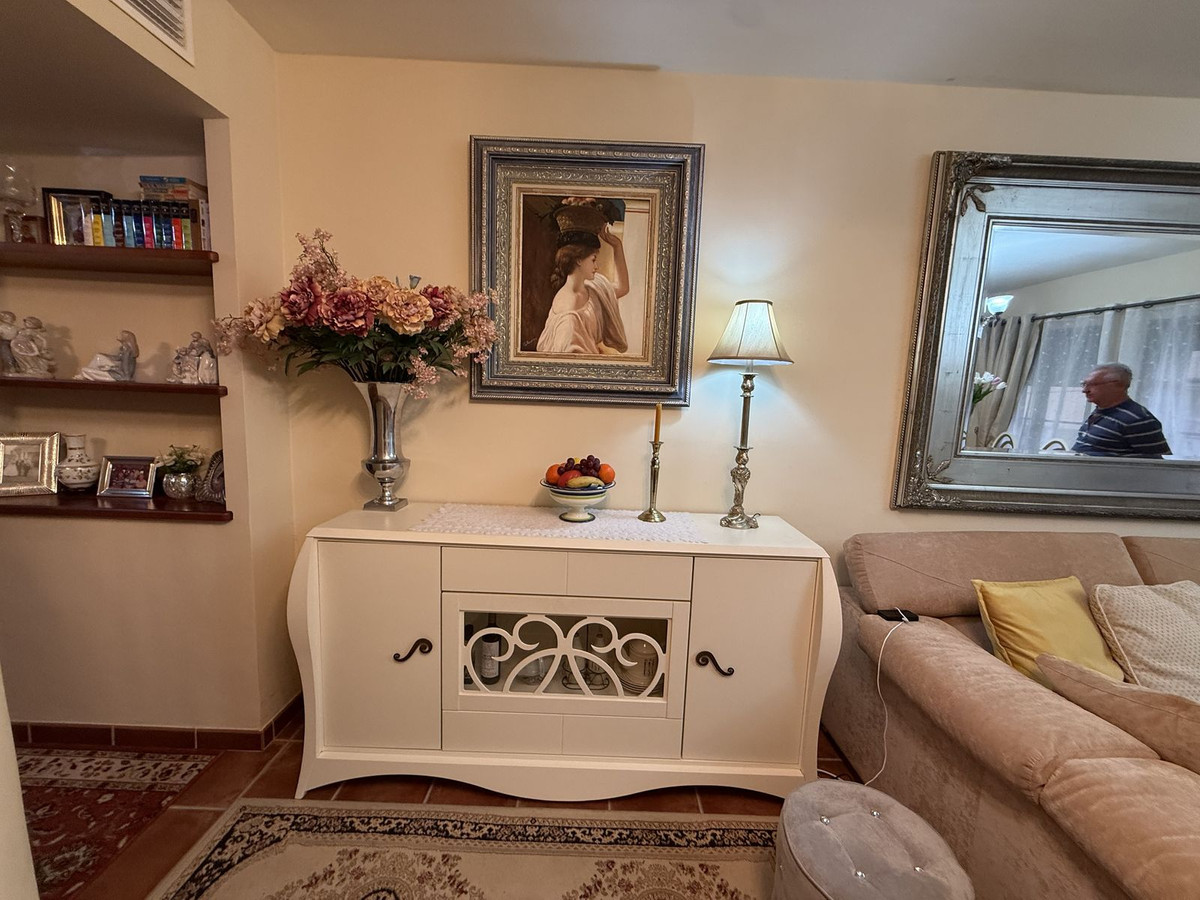 Appartement te koop in Los Boliches | 2 slaapkamers H5296354