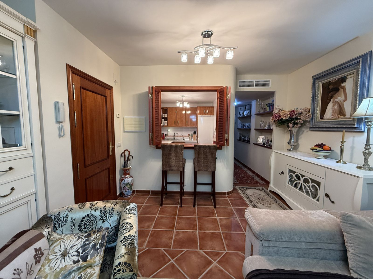 Appartement te koop in Los Boliches | 2 slaapkamers H5296354