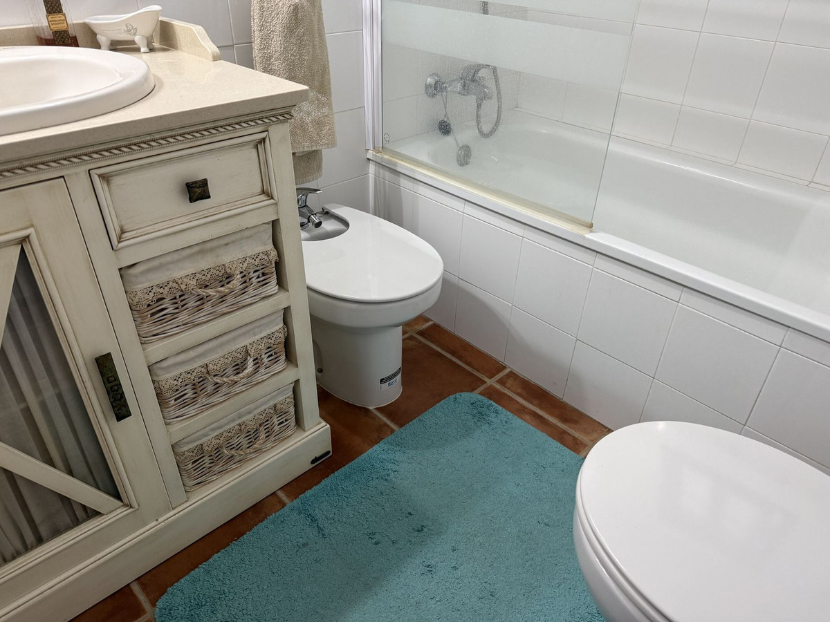 Appartement te koop in Los Boliches | 2 slaapkamers H5296354