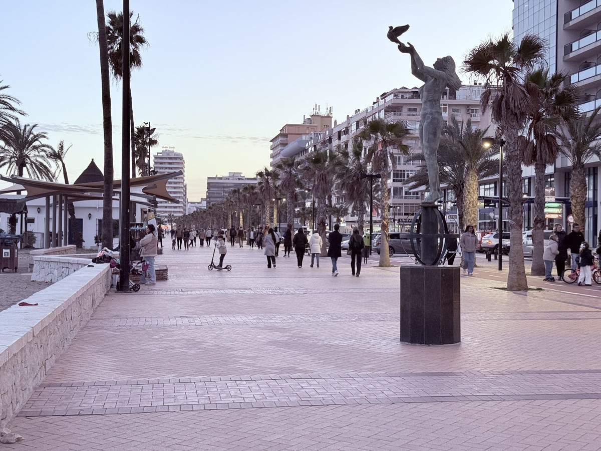 Appartement te koop in Los Boliches | 2 slaapkamers H5296354