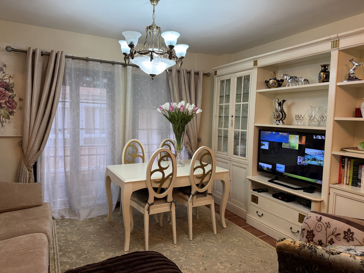 Appartement te koop in Los Boliches | 2 slaapkamers H5296354