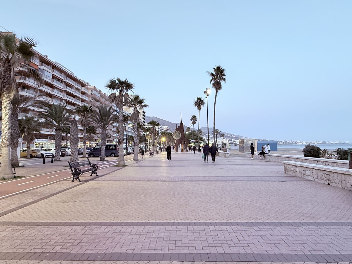 Appartement te koop in Los Boliches | 2 slaapkamers H5296354