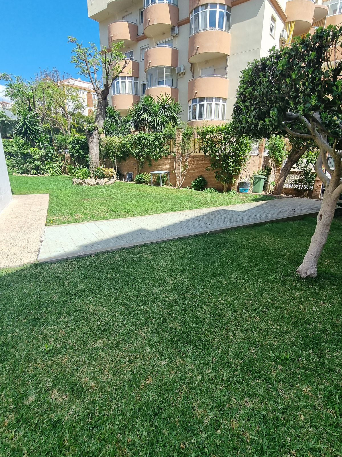 Appartement te koop in Los Boliches | 1 slaapkamers H5309827