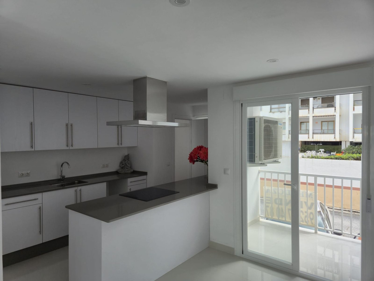 Appartement te koop in Los Boliches | 3 slaapkamers H5346262