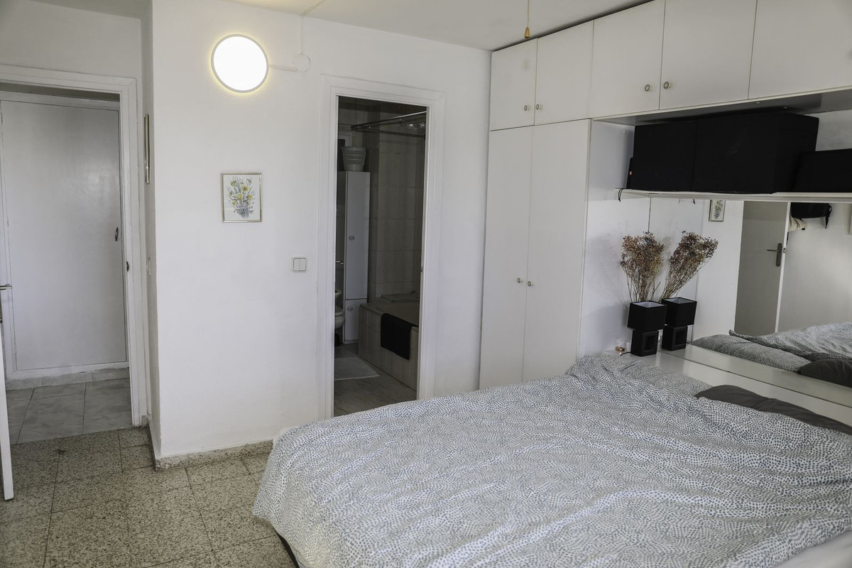 Appartement te koop in Los Boliches | 4 slaapkamers H5357638
