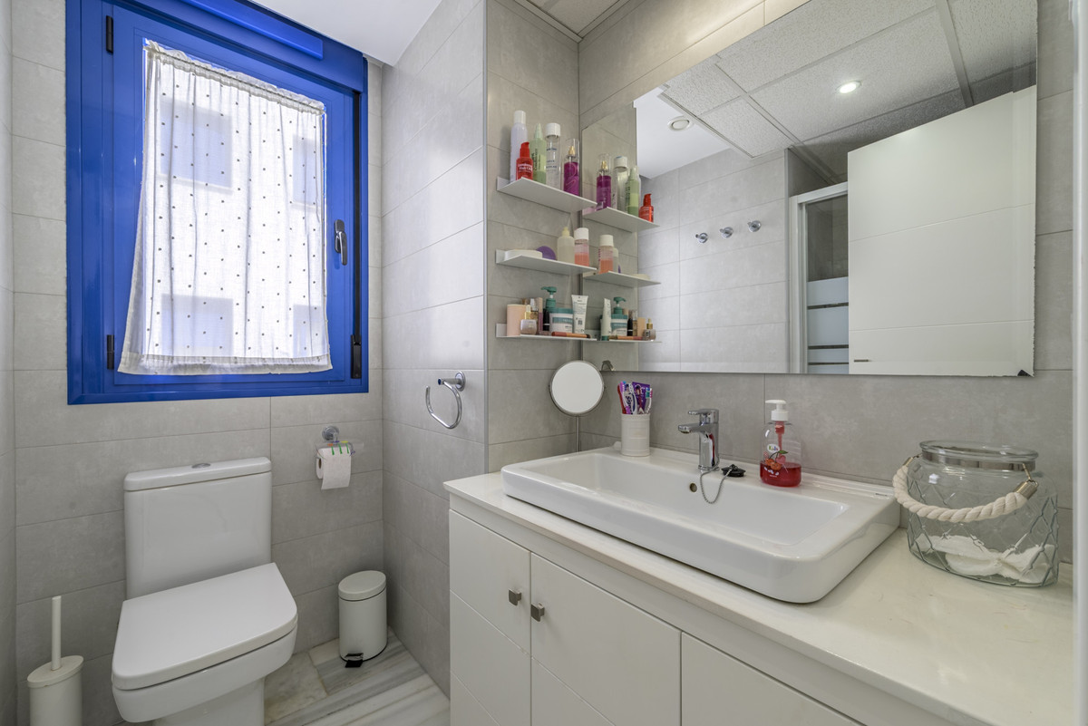 Appartement te koop in Los Boliches | 3 slaapkamers H5442673
