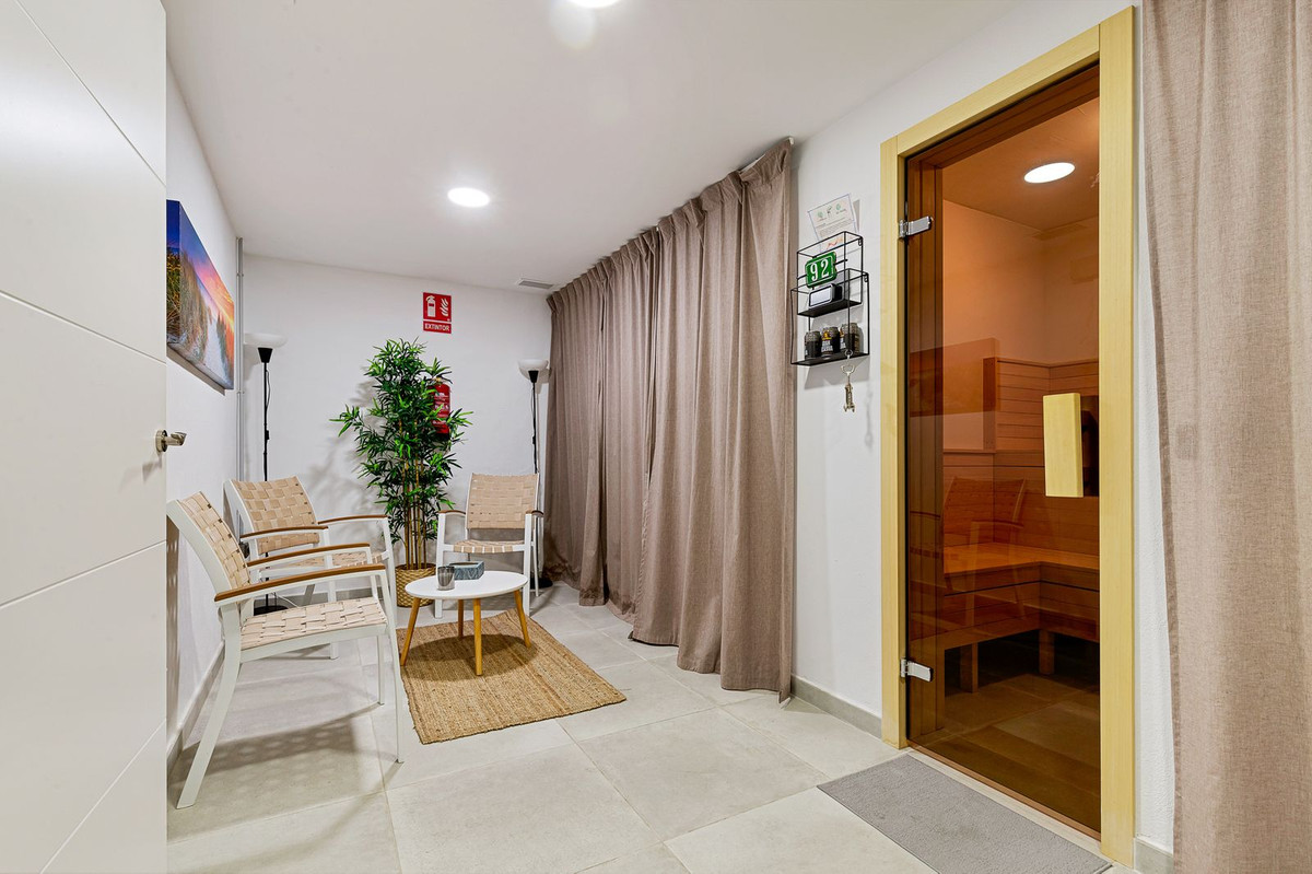 Huis te koop in Los Boliches | 2 slaapkamers H5443993