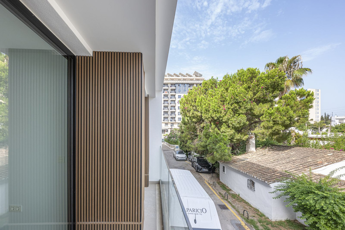 Appartement te koop in Los Boliches | 2 slaapkamers H5447413