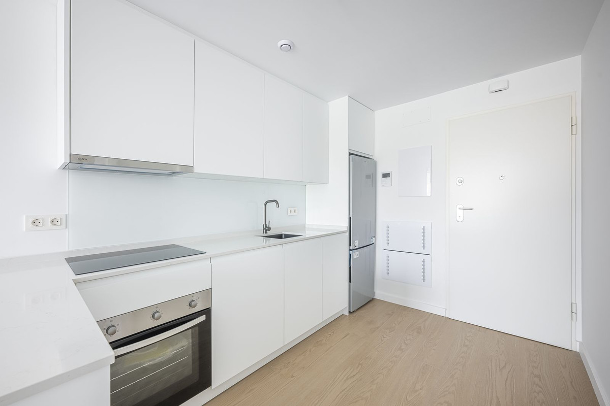 Appartement te koop in Los Boliches | 2 slaapkamers H5447413