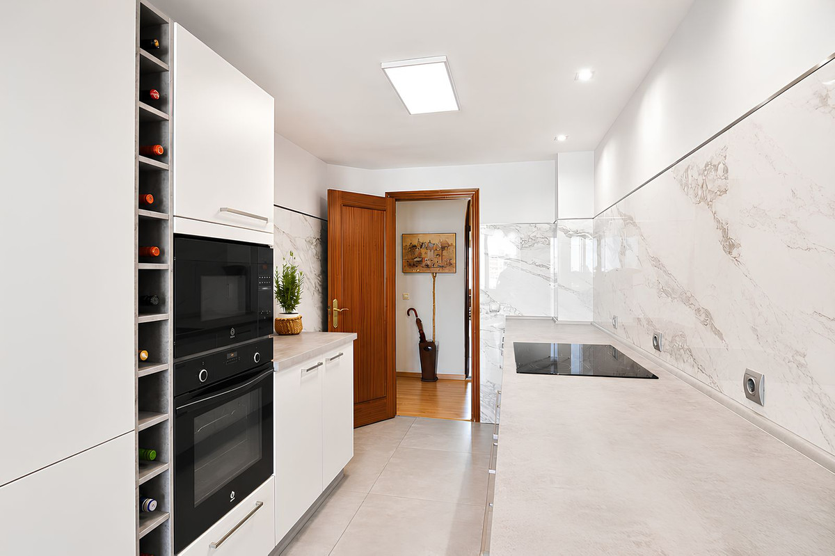 Appartement te koop in Los Boliches | 4 slaapkamers H5448193