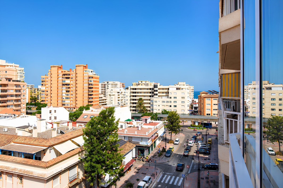 Appartement te koop in Los Boliches | 4 slaapkamers H5448193