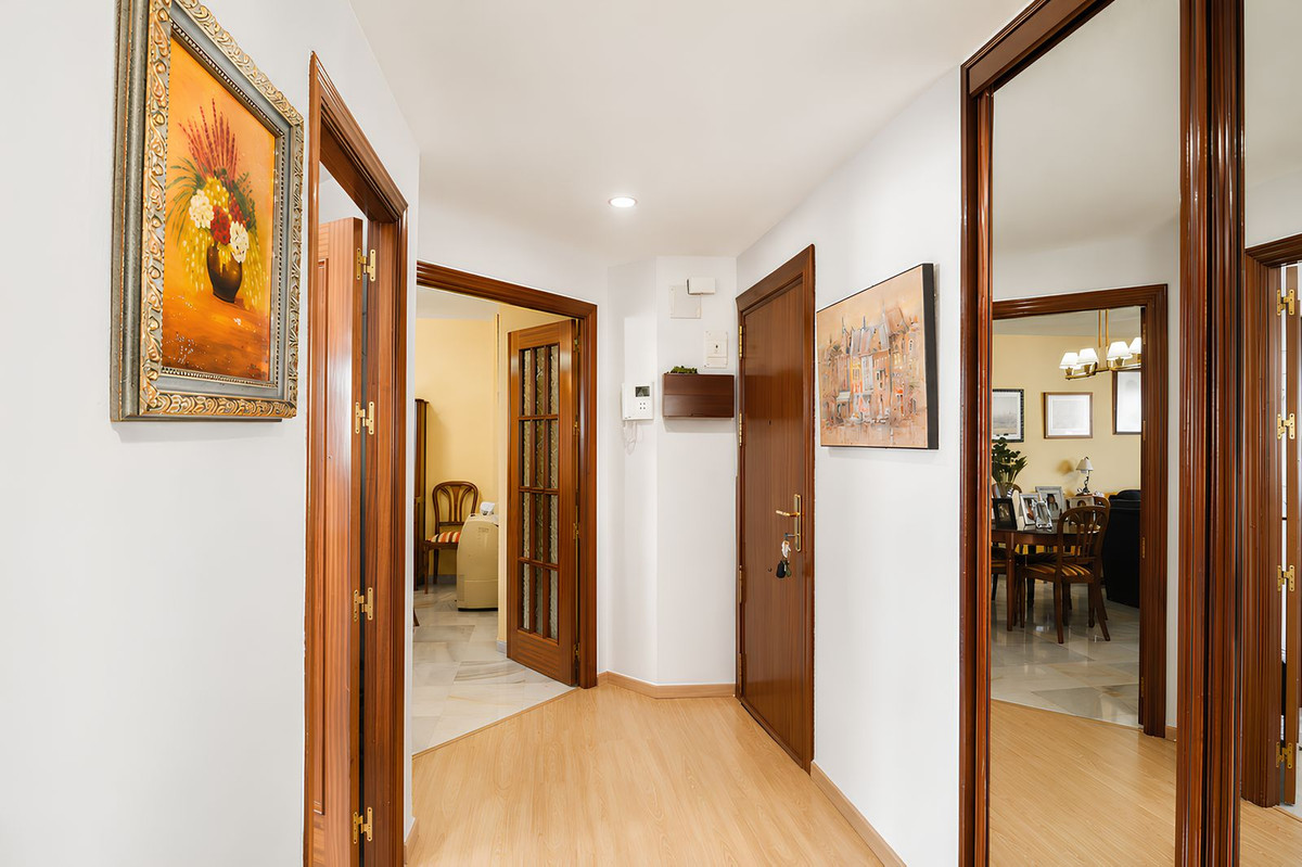 Appartement te koop in Los Boliches | 4 slaapkamers H5448193