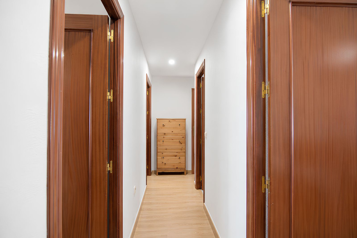 Appartement te koop in Los Boliches | 4 slaapkamers H5448193