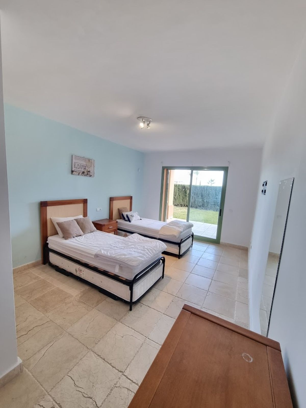 Begane grond appartement in Los Flamingos-8