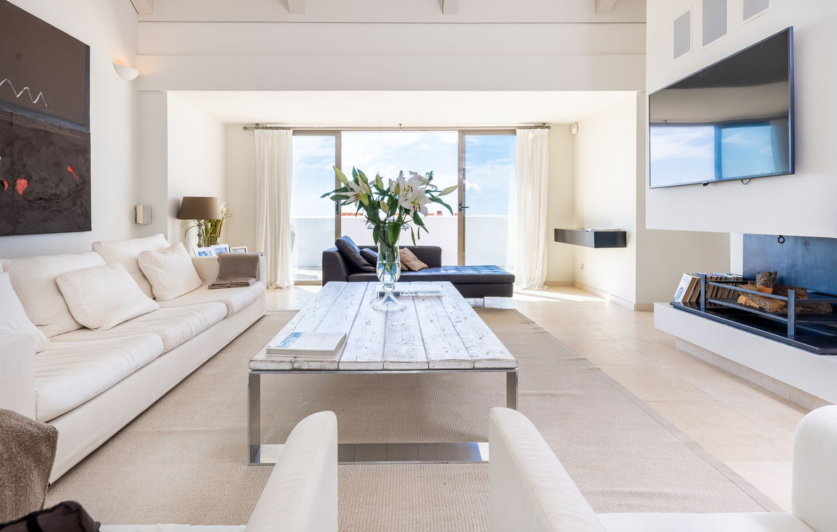 Penthouse in Los Flamingos-8