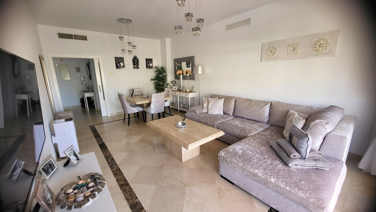 Appartement te koop in Los Flamingos | 2 slaapkamers H5063455