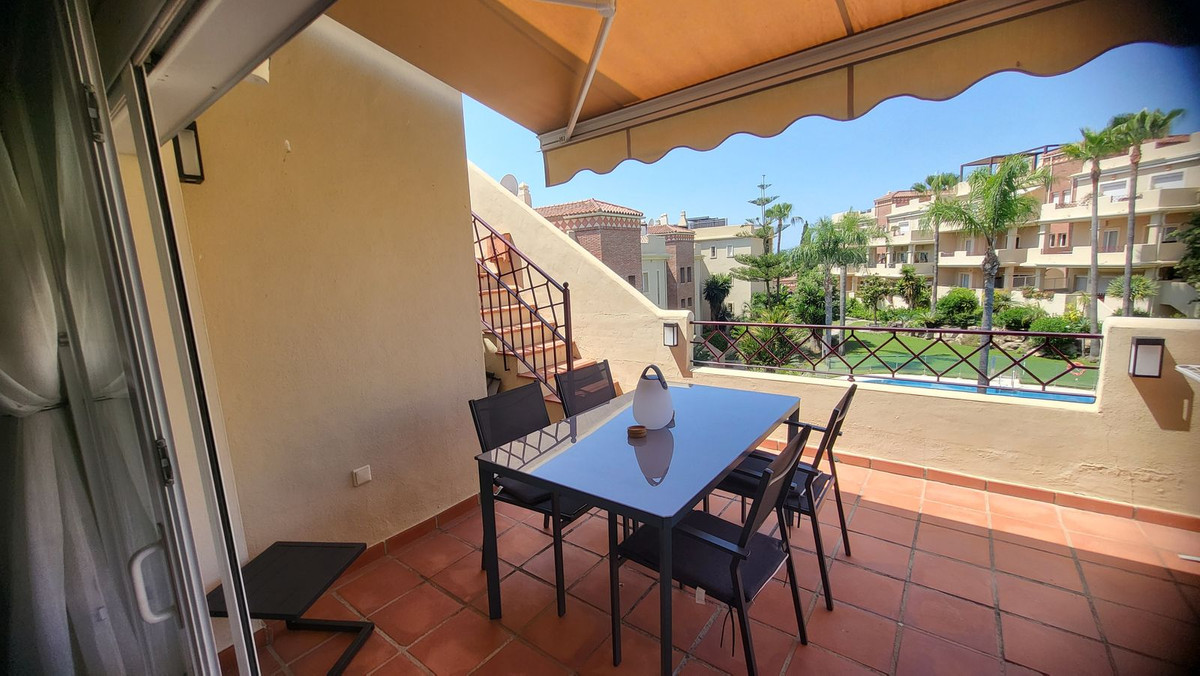 Appartement te koop in Los Flamingos | 2 slaapkamers H5063455