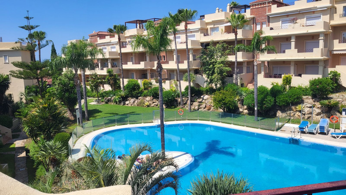 Appartement te koop in Los Flamingos | 2 slaapkamers H5063455