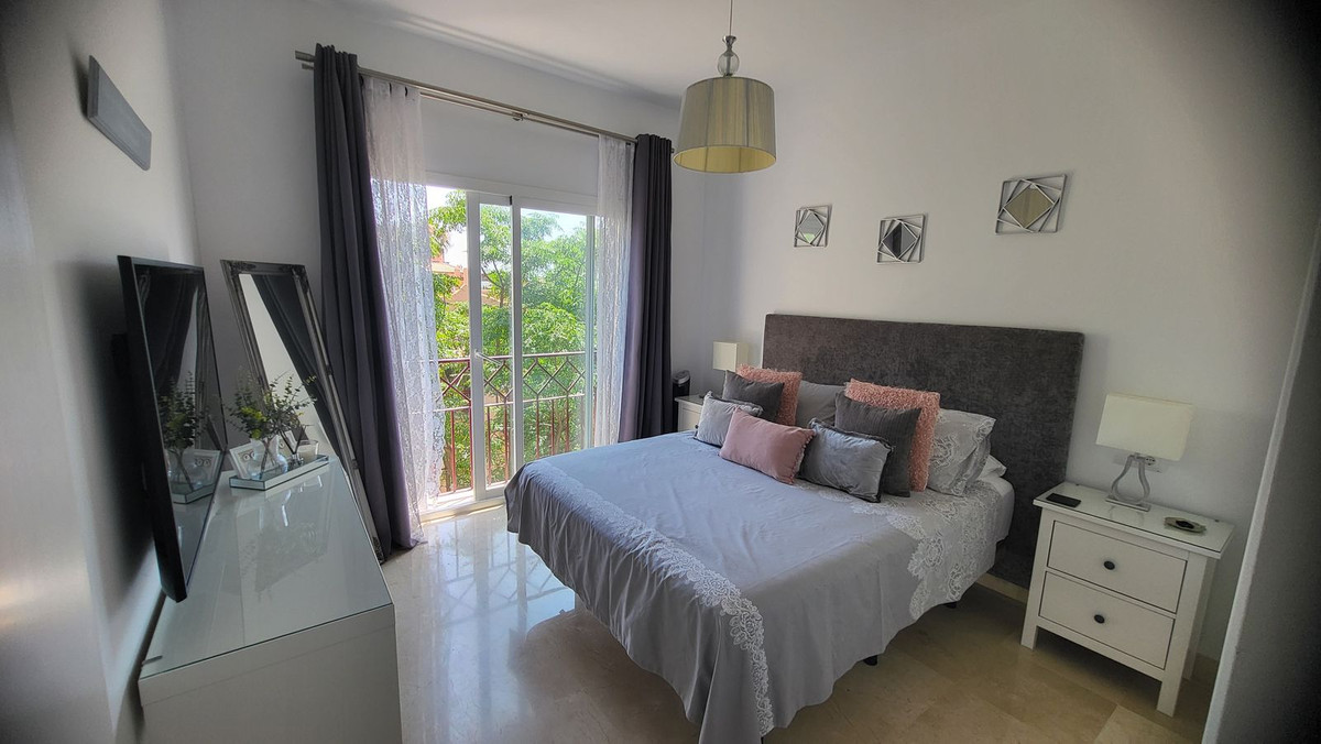Appartement te koop in Los Flamingos | 2 slaapkamers H5063455