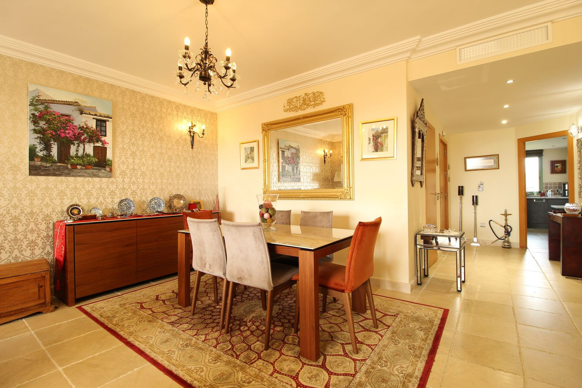 Huis te koop in Los Flamingos | 3 slaapkamers H5072998