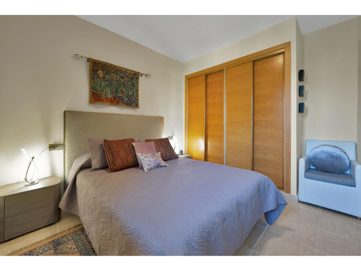 Appartement te koop in Los Flamingos | 3 slaapkamers H5073130