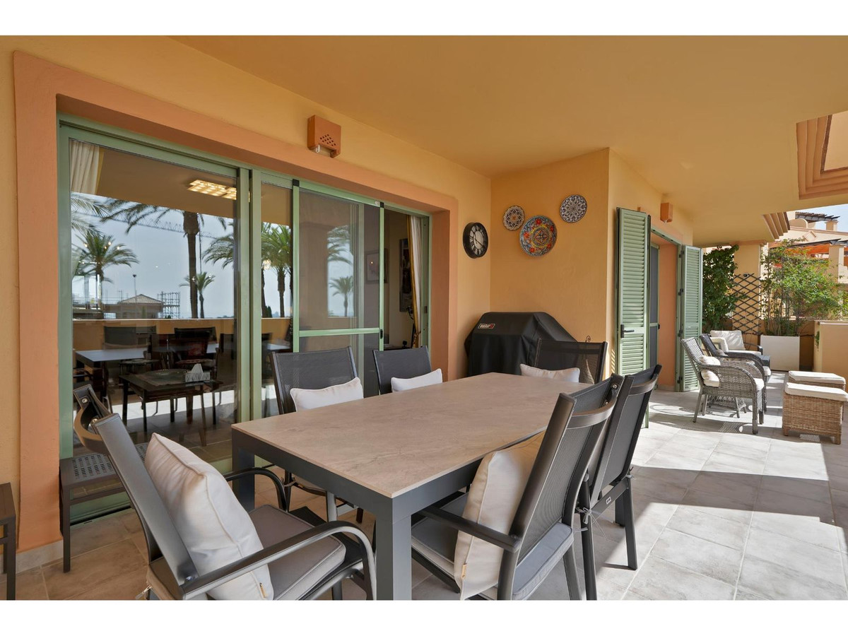 Appartement te koop in Los Flamingos | 3 slaapkamers H5073130